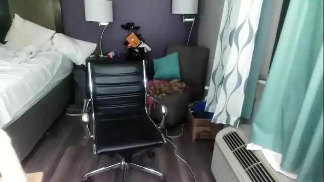 Image 6 of jennacd4life Stream on Chaturbate on 2 months ago
