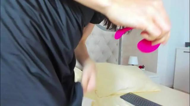 Image 3 of jennamyers Stream on Chaturbate on 1 month ago