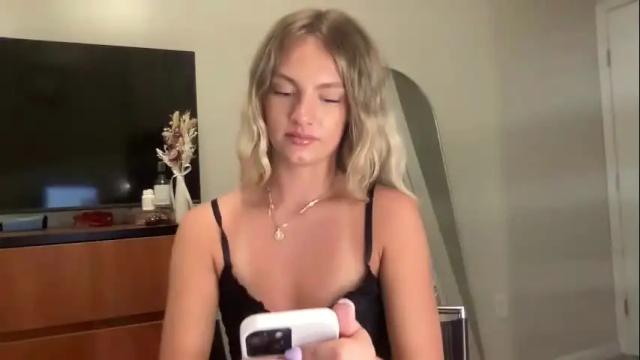 Image 8 of jennas5 Stream on Chaturbate on 6 months ago