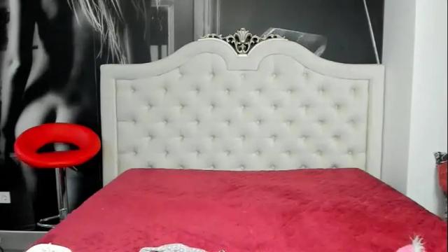 Image 11 of jennasweetass Stream on Chaturbate on 3 months ago