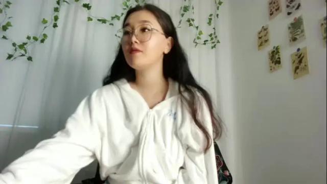 Image 2 of jennatyan Stream on Chaturbate on 25 days ago