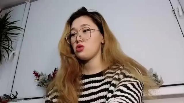 Image 3 of jennatyan Stream on Chaturbate on 1 month ago