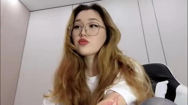 Image 6 of jennatyan Stream on Chaturbate on 1 month ago