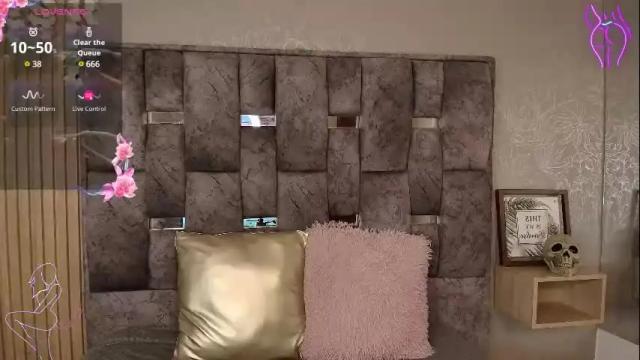 Image 3 of jenner_mills Stream on Chaturbate on 6 months ago