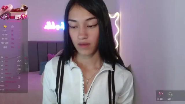Image 12 of jenner_tay Stream on Chaturbate on 16 months ago