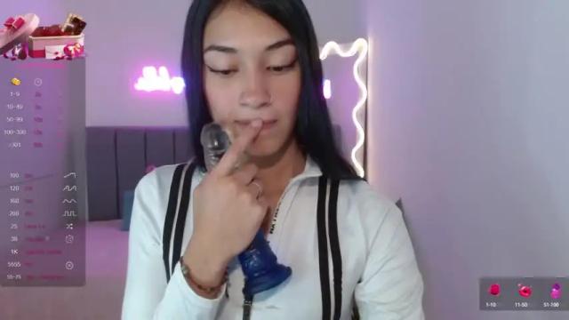Image 4 of jenner_tay Stream on Chaturbate on 16 months ago