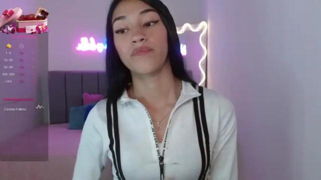 Image 7 of jenner_tay Stream on Chaturbate on 16 months ago