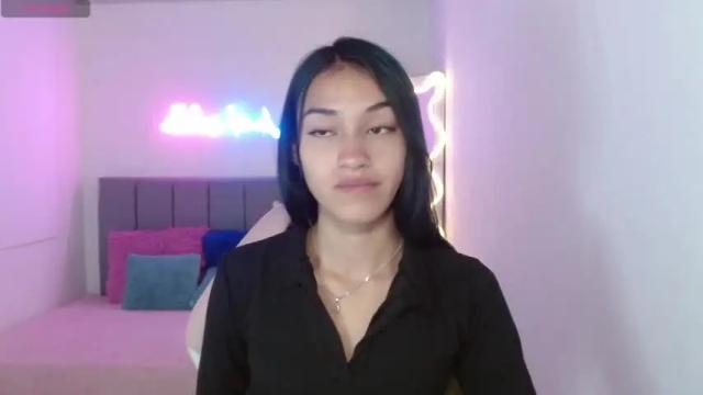 Image 4 of jenner_tay Stream on Chaturbate on 16 months ago