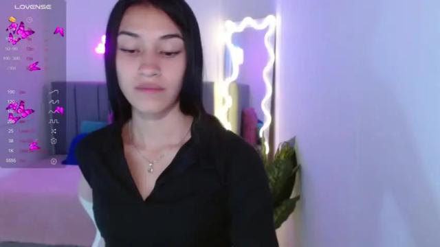 Image 11 of jenner_tay Stream on Chaturbate on 16 months ago