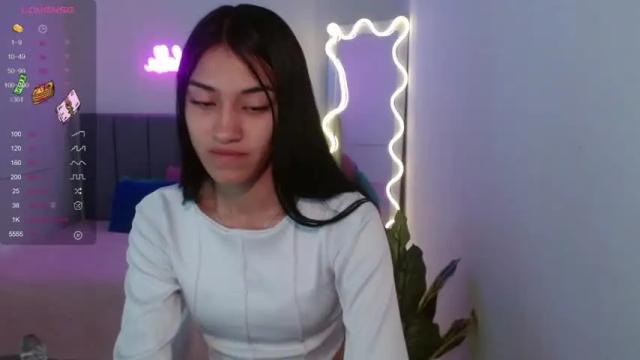 Image 3 of jenner_tay Stream on Chaturbate on 16 months ago