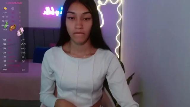 Image 8 of jenner_tay Stream on Chaturbate on 16 months ago