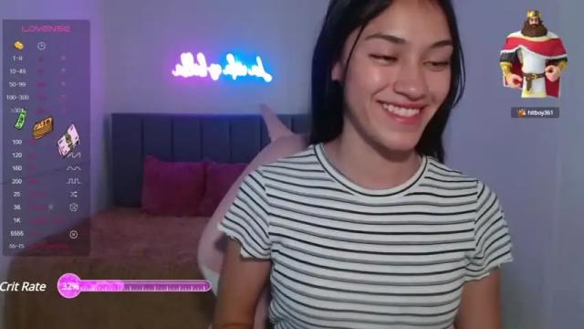 Image 3 of jenner_tay Stream on Chaturbate on 15 months ago