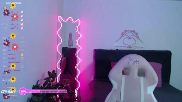 Image 11 of jenner_tay Stream on Chaturbate on 15 months ago