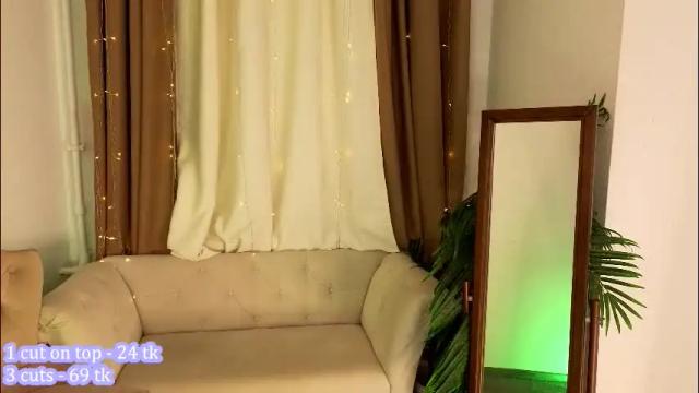 Image 2 of jennifer_shy_ Stream on Chaturbate on 1 month ago