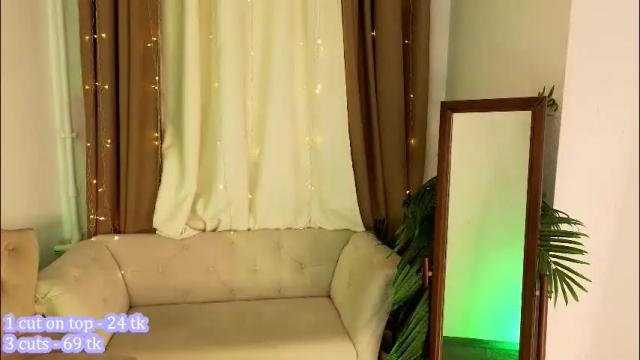 Image 3 of jennifer_shy_ Stream on Chaturbate on 1 month ago