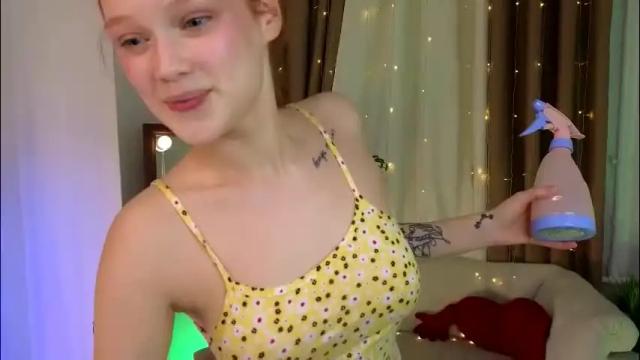 Image 11 of jennifer_shy_ Stream on Chaturbate on 1 month ago