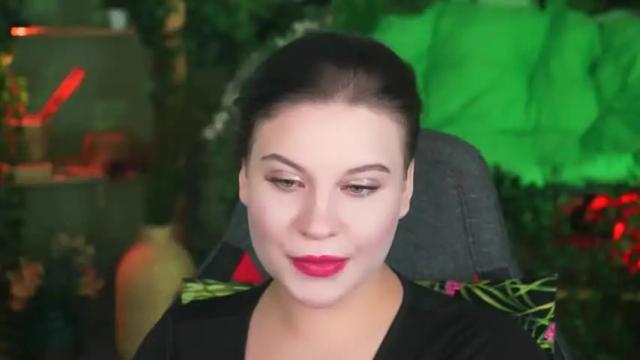 Image 11 of jenniferharve Stream on Chaturbate on 18 months ago