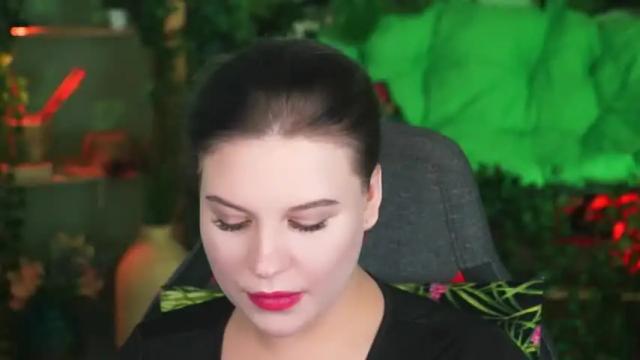 Image 12 of jenniferharve Stream on Chaturbate on 18 months ago