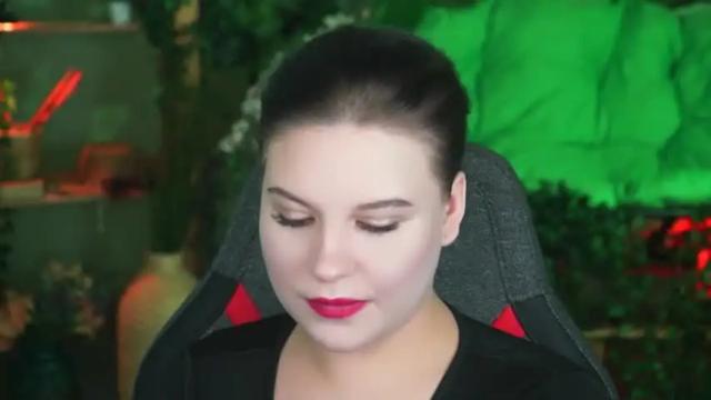 Image 7 of jenniferharve Stream on Chaturbate on 18 months ago