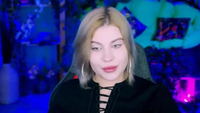 Image 6 of jenniferharve Stream on Chaturbate on 17 months ago