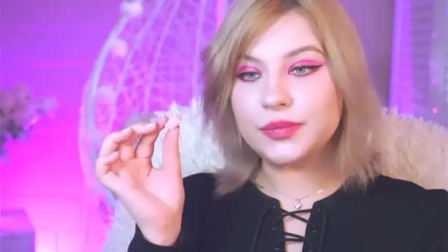 Image 8 of jenniferharve Stream on Chaturbate on 17 months ago