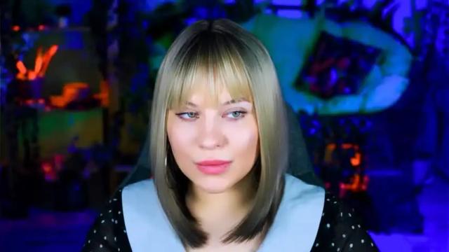 Image 4 of jenniferharve Stream on Chaturbate on 16 months ago