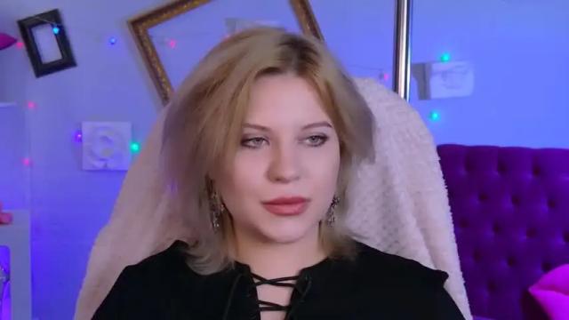 Image 11 of jenniferharve Stream on Chaturbate on 16 months ago