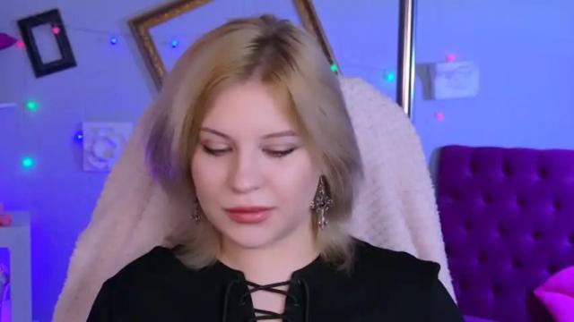 Image 4 of jenniferharve Stream on Chaturbate on 16 months ago