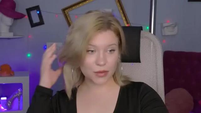 Image 11 of jenniferharve Stream on Chaturbate on 16 months ago