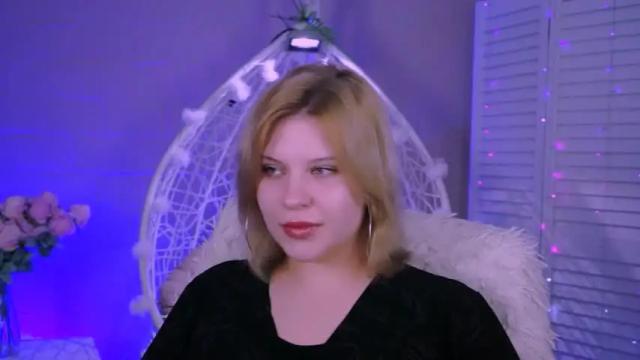Image 10 of jenniferharve Stream on Chaturbate on 16 months ago