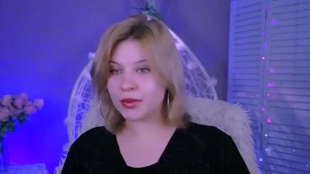 Image 3 of jenniferharve Stream on Chaturbate on 16 months ago