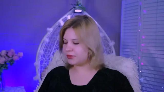 Image 6 of jenniferharve Stream on Chaturbate on 16 months ago