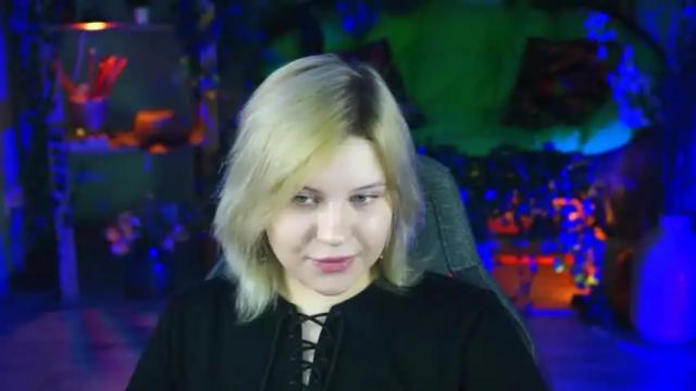 Image 3 of jenniferharve Stream on Chaturbate on 16 months ago