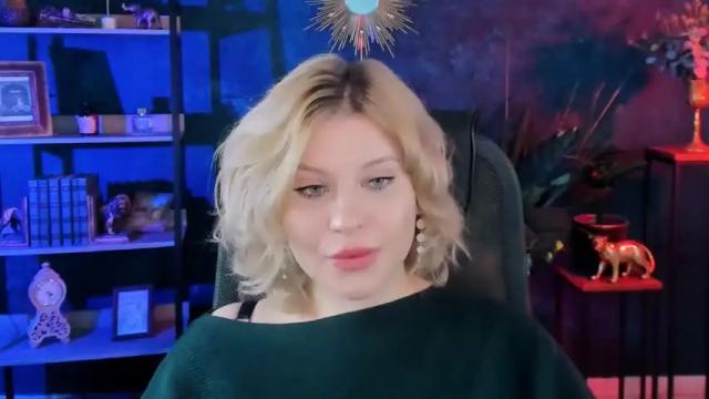 Image 8 of jenniferharve Stream on Chaturbate on 16 months ago