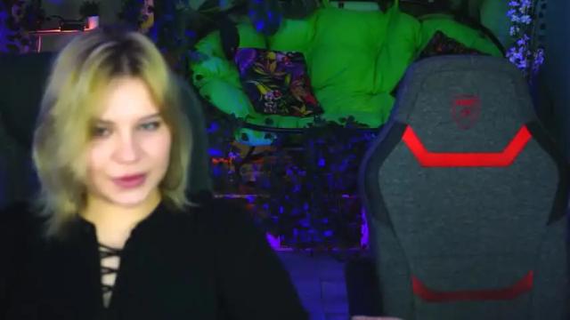 Image 3 of jenniferharve Stream on Chaturbate on 16 months ago