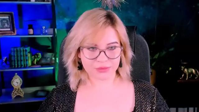 Image 11 of jenniferharve Stream on Chaturbate on 15 months ago