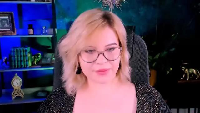 Image 6 of jenniferharve Stream on Chaturbate on 15 months ago