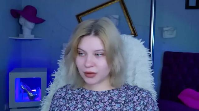 Image 4 of jenniferharve Stream on Chaturbate on 15 months ago