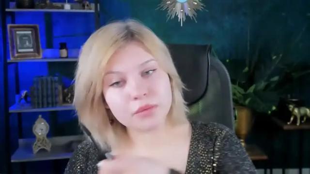 Image 6 of jenniferharve Stream on Chaturbate on 15 months ago
