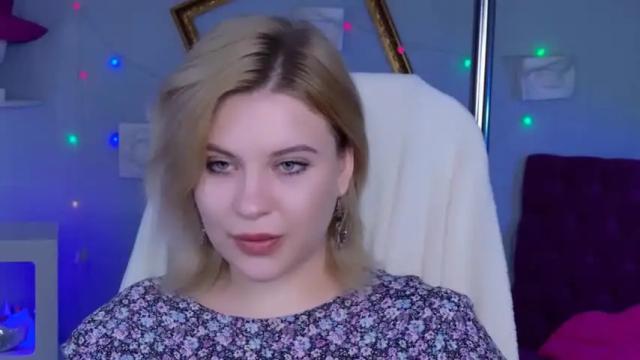 Image 4 of jenniferharve Stream on Chaturbate on 15 months ago