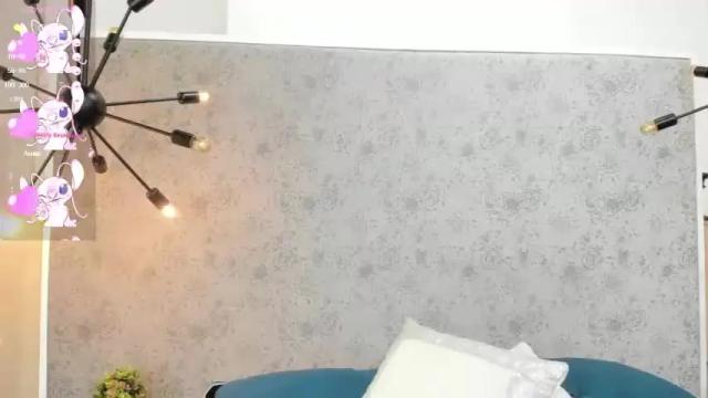 Image 12 of jenniferoconner_ Stream on Chaturbate on 18 months ago