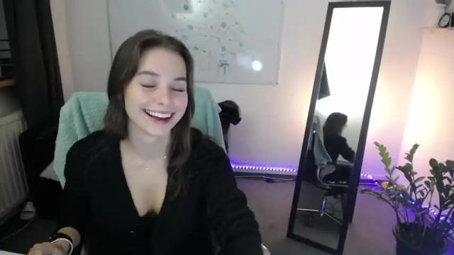 Thumbnail 3, jenniferr__'s Stream at Chaturbate, 16 months ago