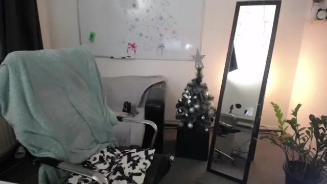 Image 6 of jenniferr__ Stream on Chaturbate on 16 months ago