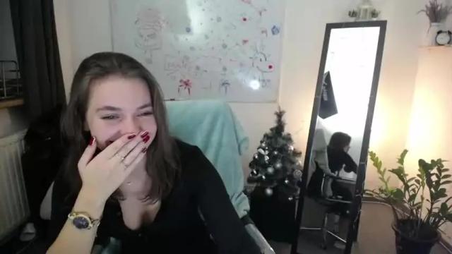 Image 10 of jenniferr__ Stream on Chaturbate on 16 months ago