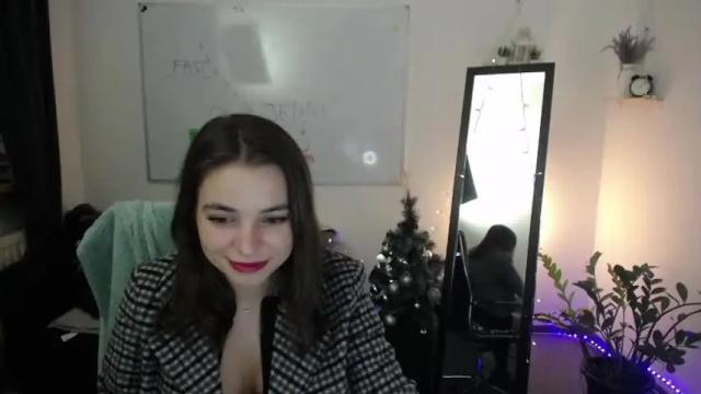 Image 8 of jenniferr__ Stream on Chaturbate on 16 months ago