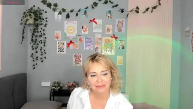 Image 7 of jenniferstonn Stream on Chaturbate on 14 months ago