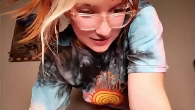 Image 4 of jenniferwhoreance Stream on Chaturbate on 2 months ago