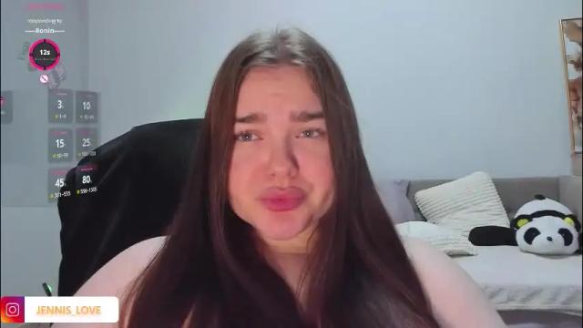 Image 7 of jennisxcharming Stream on Chaturbate on 1 month ago