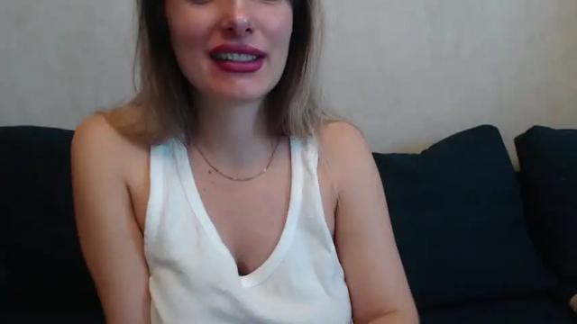 Image 4 of jennnamaaya Stream on Chaturbate on 19 months ago