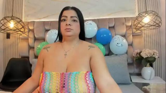 Image 8 of jennsexy_ Stream on Chaturbate on 1 month ago
